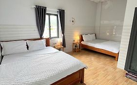 777 Hostel Vĩnh Hy
